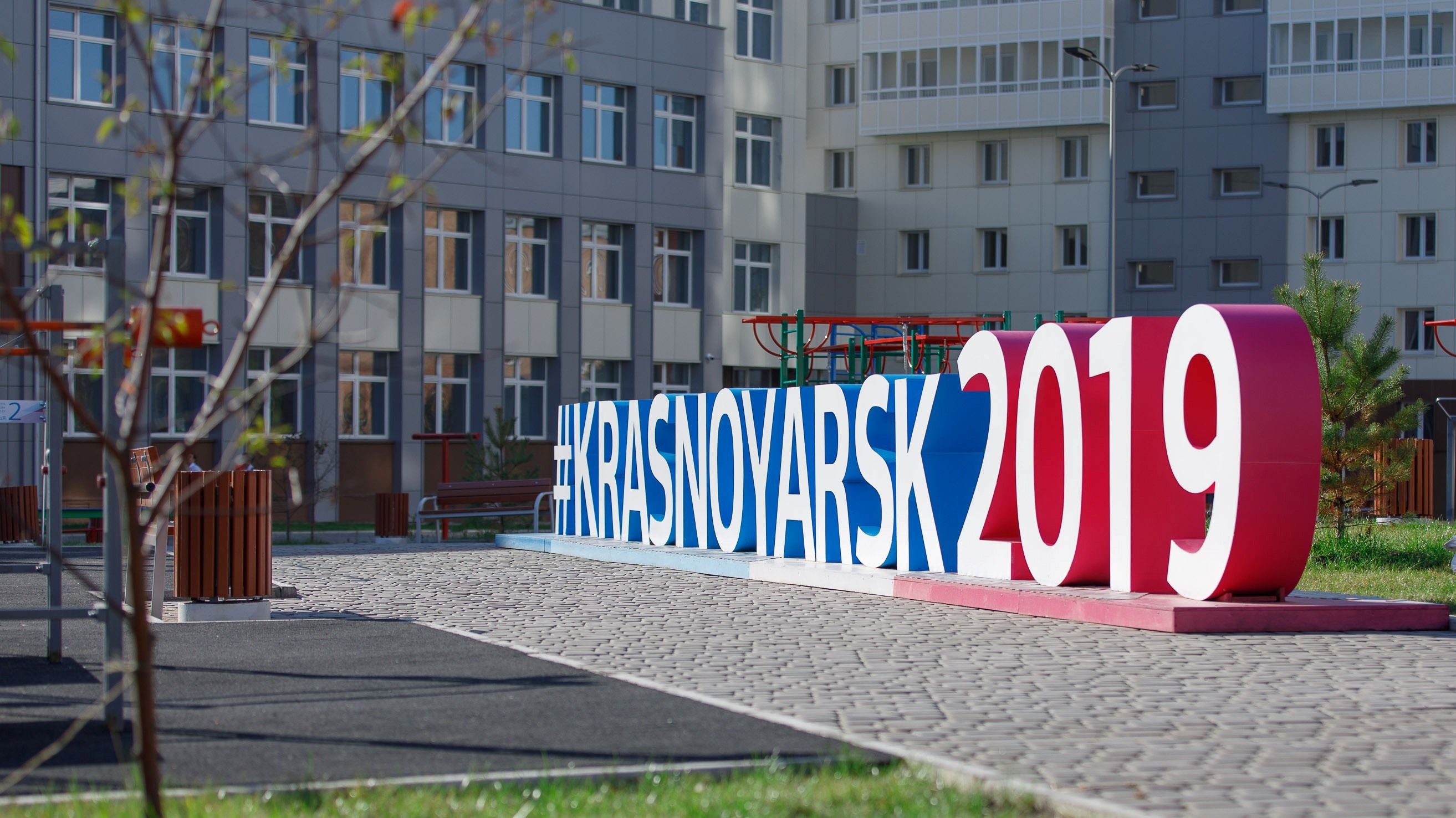 Odoo изображение и текстовый блок