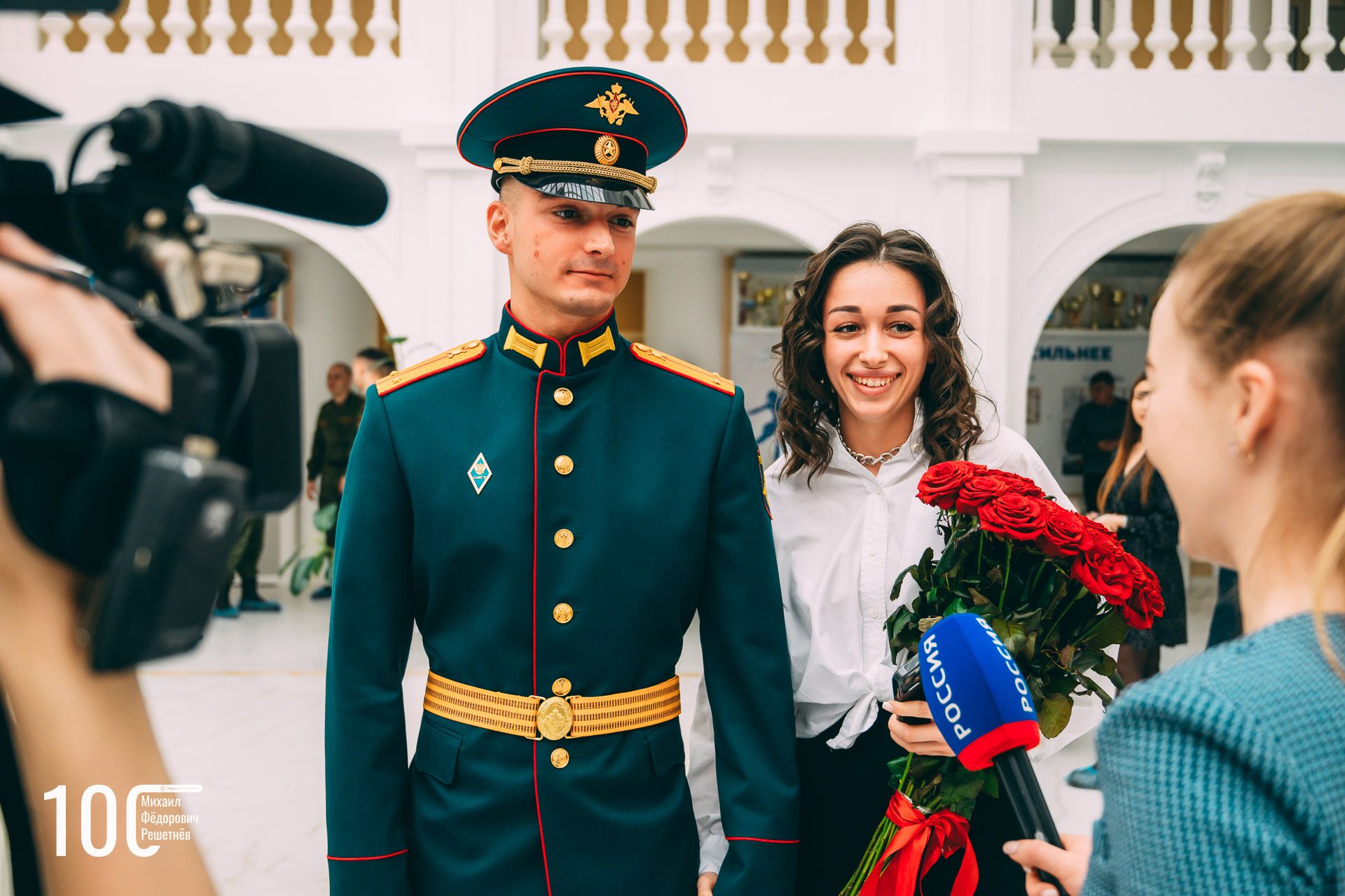 Odoo  текст и изображение блок